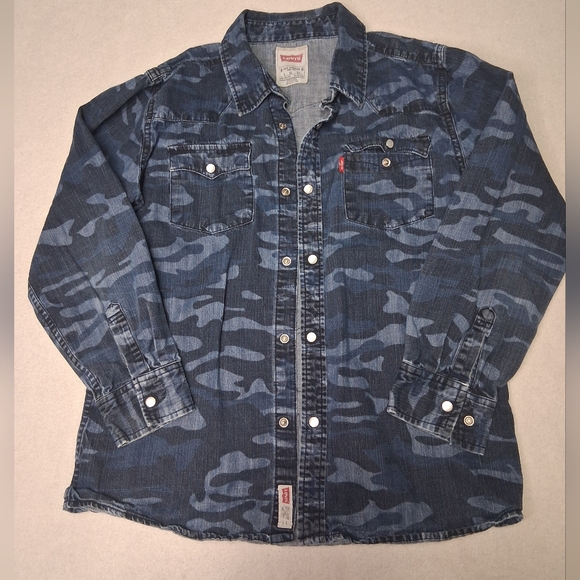 Levi's Other - Levi's Blue Camo Denim Shirt